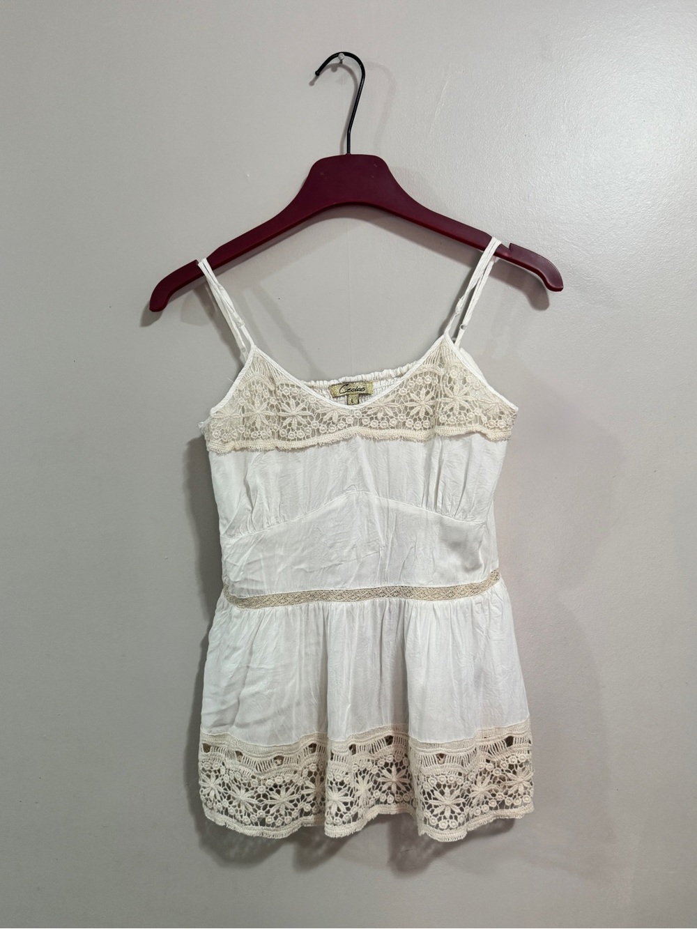 Cecico White Lace Trim Camisole Tank Woman’s Size Large